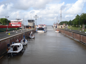 Foto: Alte Schleuse Brunsbüttel IV Foto: Alte Schleuse Brunsbüttel IV